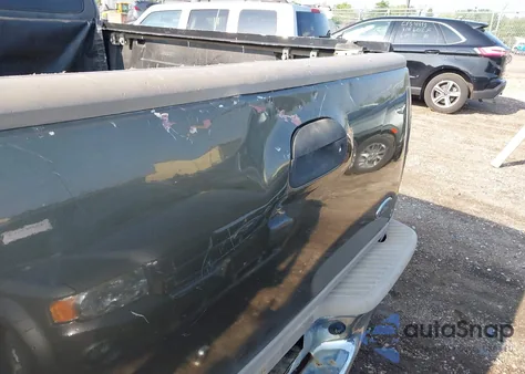 2002 Ford F-150 Lariat/Xlt from USA, damaged, VIN 1FTRW08L42KC44438